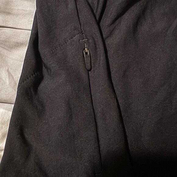 BUNDLE DSG Workout Jacket - Picture 4 of 11